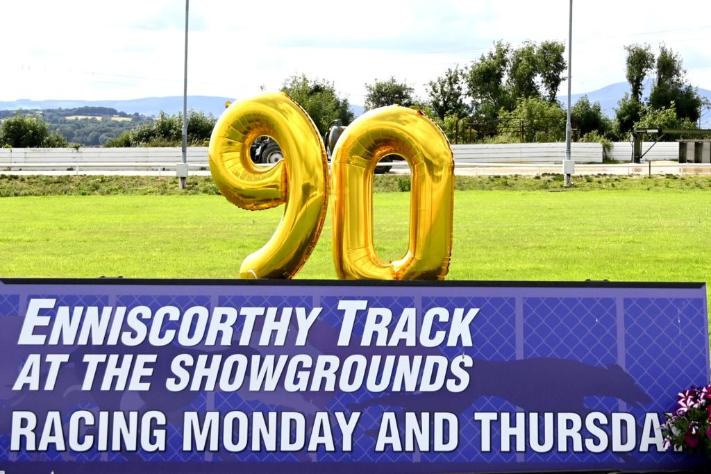 Make sure to tune in to Morning Mix on South East Radio Tuesday morning to hear all about the celebrations taking place at Enniscorthy Greyhound Track this week, as the stadium celebrates a very special anniversary of 90 years 